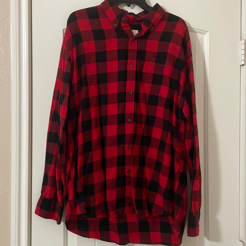🔥St. John’s Bay Buffalo Plaid Shirt